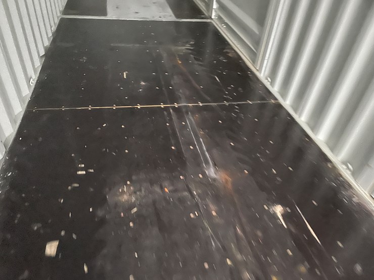 #102-•-40'-high-cube-multi-door-shipping-container-image-8