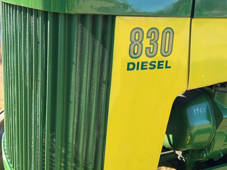 1960-john-deere-830-image-16