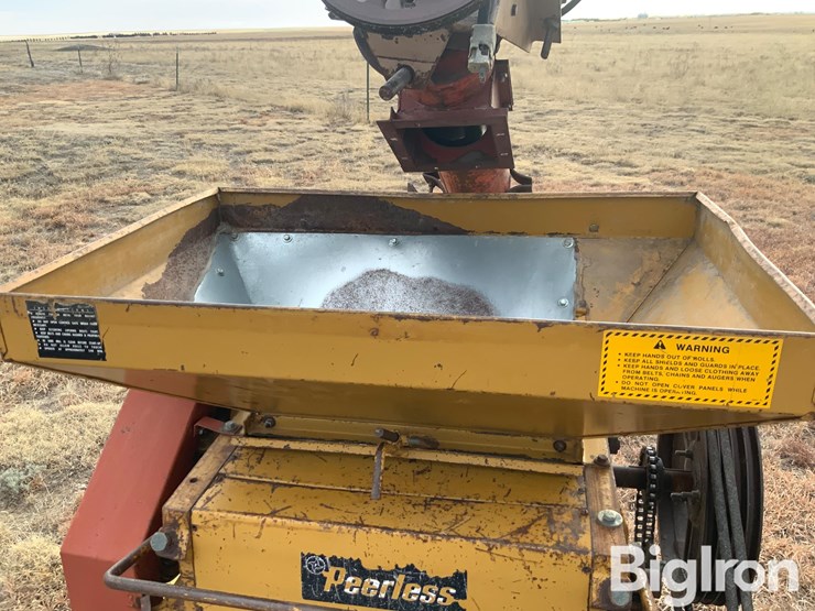 peerless-grain-grinder-w/6"-loading-auger-image-20