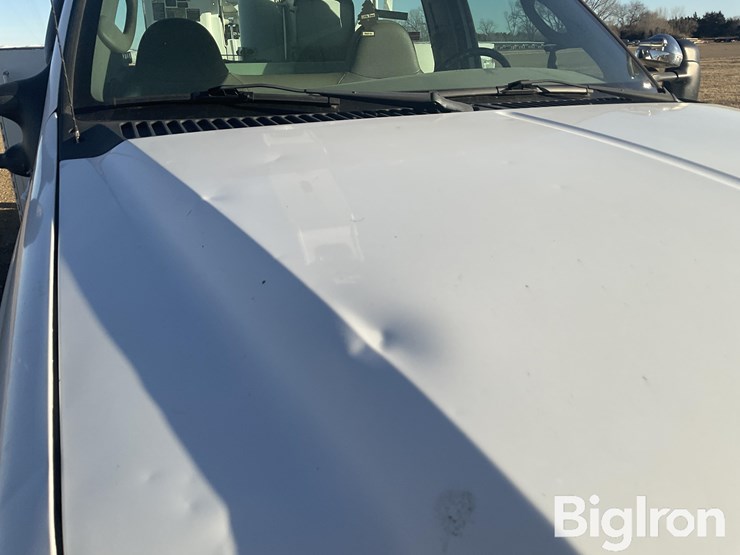 2004-ford-f450-image-15