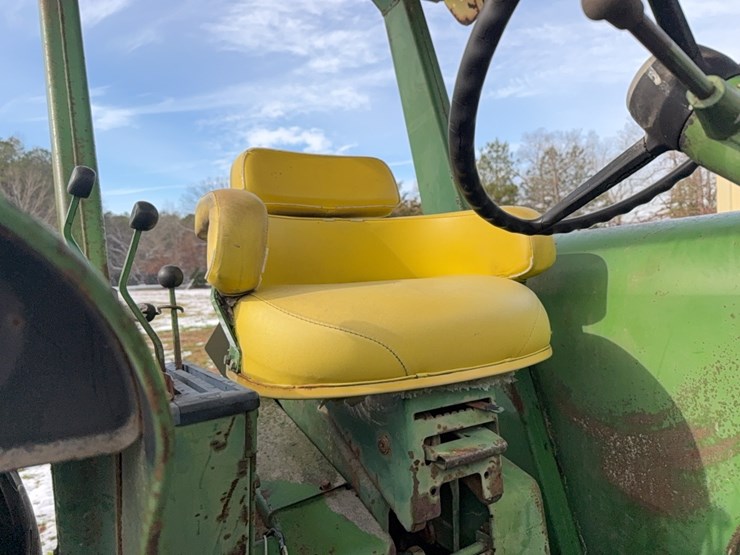 john-deere-4320-image-36