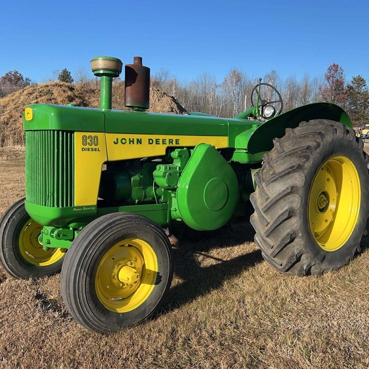 JOHN DEERE 830