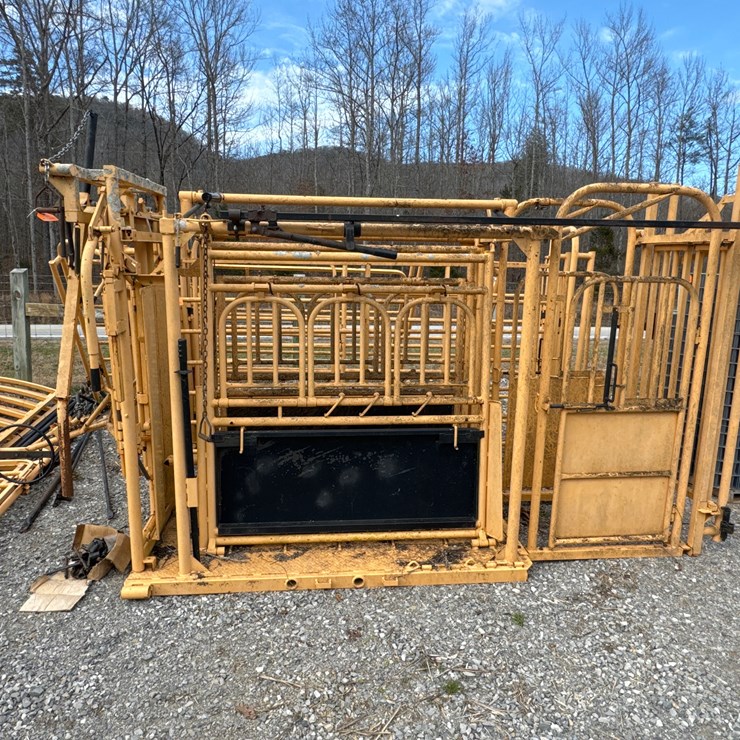 #1021 • For-Most Head Chute Model 30T