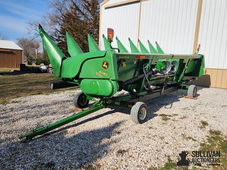 2012-john-deere-608c-image-1