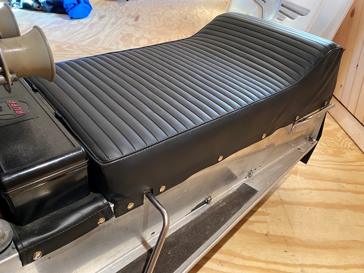 #3777-•-1971-rupp-800-magnum-snowmobile-image-17