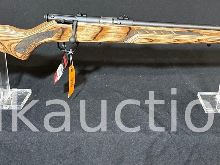 savage-93r17-minimalist-17hmr-rifle-(sn#-4743503)-(box)-image-3