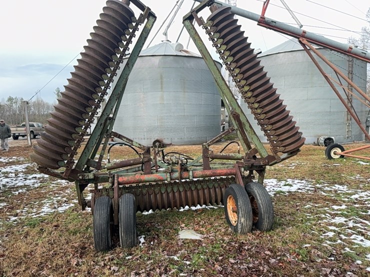 24-ft-folding-3-section-cultipacker-pull,-brillion;-located-at-7241-roxbury-rd,-charles-city,-va,-please-call-804.651.4404-with-questions-image-23