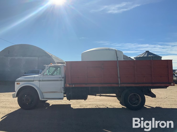 1972-chevrolet-c50-image-8