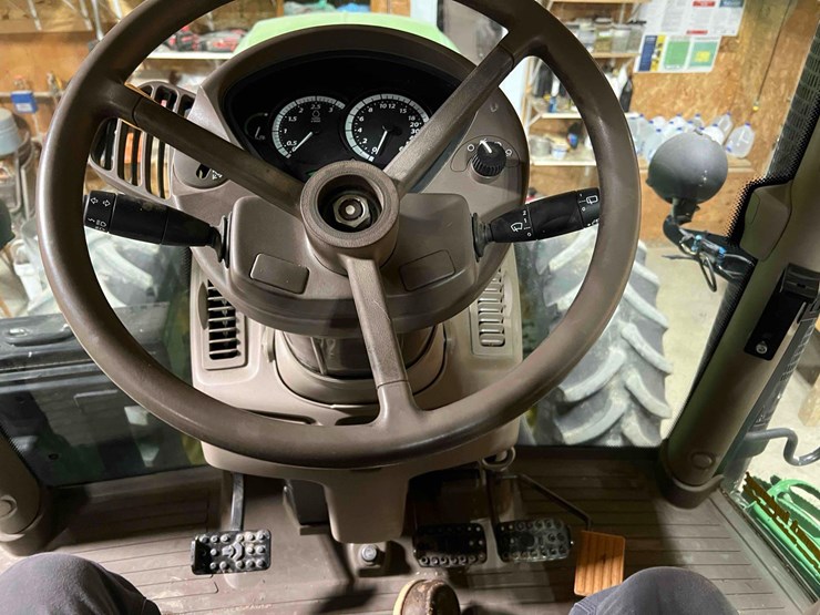 2013-john-deere-6170r-image-26