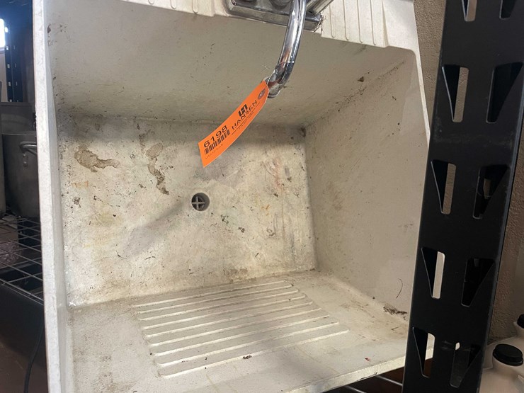 #6198-•-utility-sink-image-2