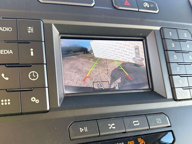 2018-ford-f150-image-26