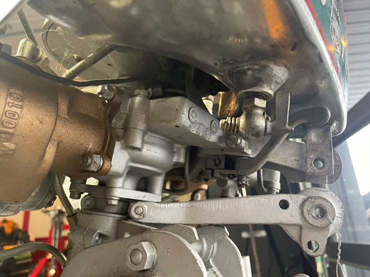 #3834-•-evinrude-foldlight-vintage-outboard-boat-motor-image-11