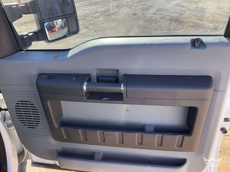 2012-ford-f-250-pickup-truck-image-20