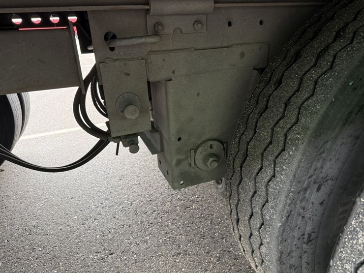 2016-utility-van-image-6