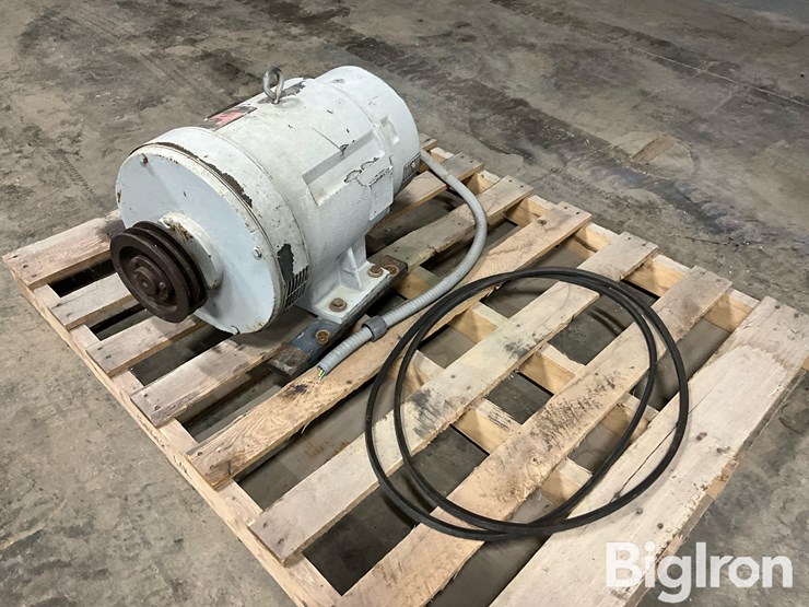 john-deere-6068t-image-7