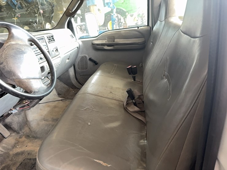 2004,-f-350-xl-service-truck,-8-ft,-diesel-6.0,-title-in-hand;-located-at-7241-roxbury-rd,-charles-city,-va,-please-call-804.837.9940-or-804.651.4404-with-questions-image-27