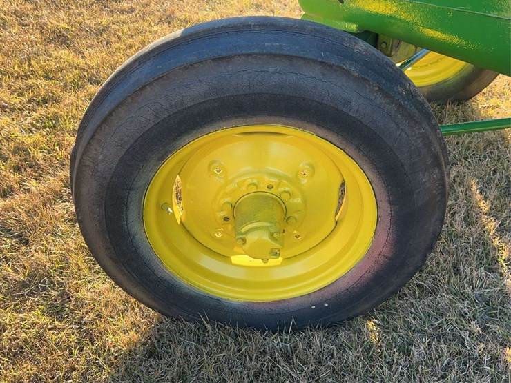 1960-john-deere-830-image-23