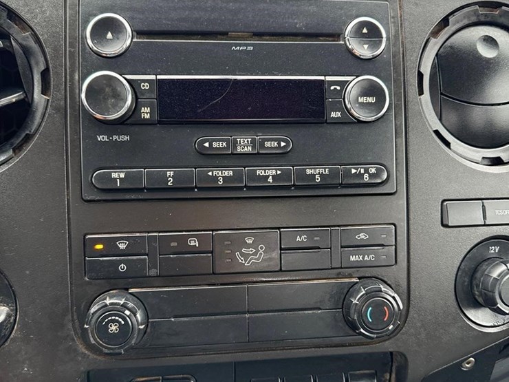 2016-ford-f450-xl-image-17