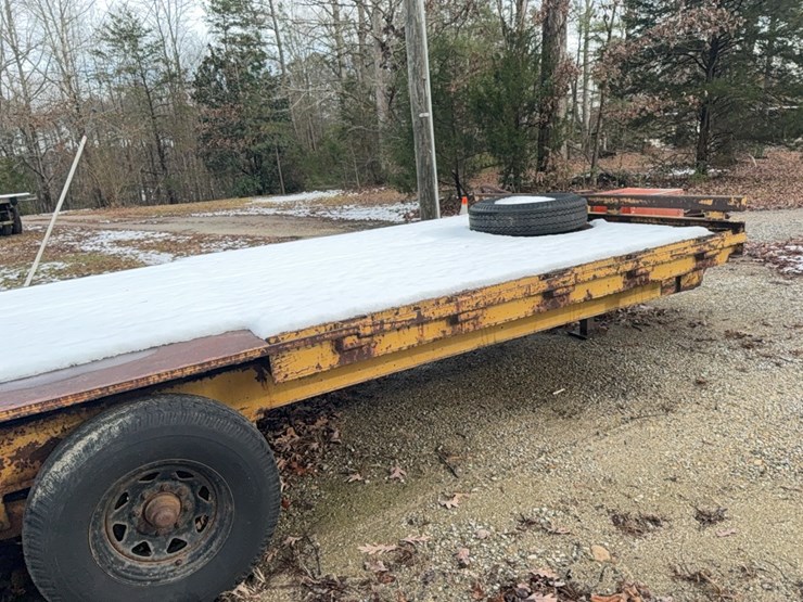 intl-trailer,-6-wheel,-18-ft-flat-with-4-ft-ramps;-located-at-7241-roxbury-rd,-charles-city,-va,--please-call-804.837.9940-or-804.651.4404-with-questions-image-39