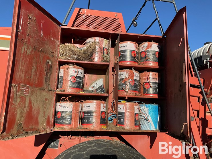 1995-hesston-4900-image-14