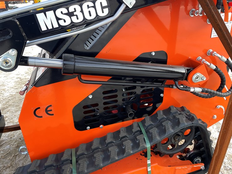 #301-•-mms-mini-skid-steer-ride-on-loader-image-27
