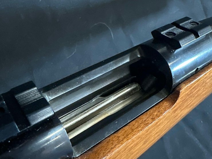 remington-700-bdl-22-250-rifle-(sn#-6347151)-image-8