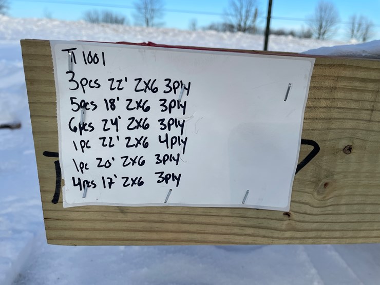 #3788-•-bundle-of-laminated-wood-beams-image-30