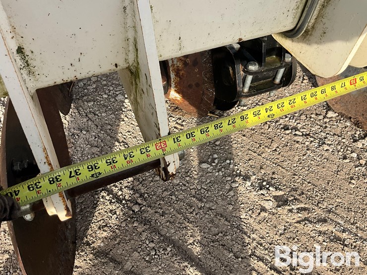 patriot-pivot-track-closer-image-12