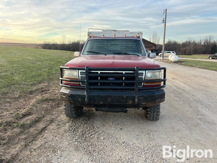 1997-ford-f350-xlt-image-2