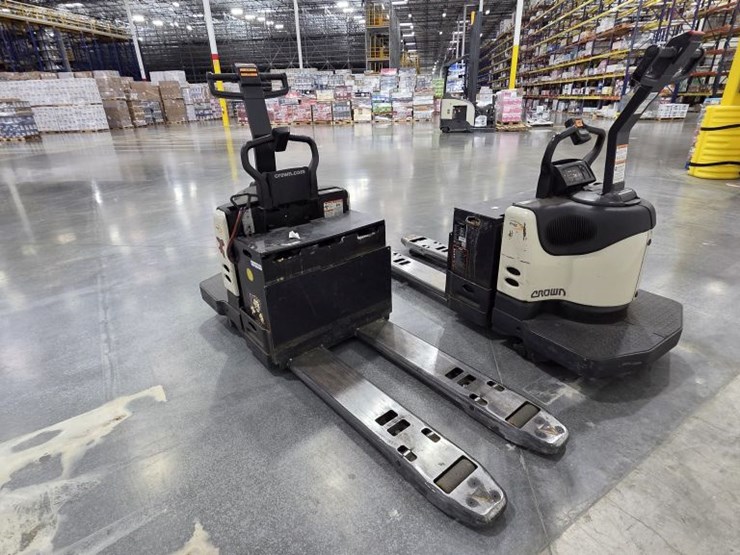 2014-crown-pe4500-60-image-2