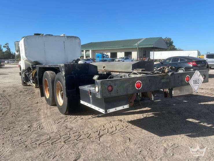 1981-mack-dm492s-image-5