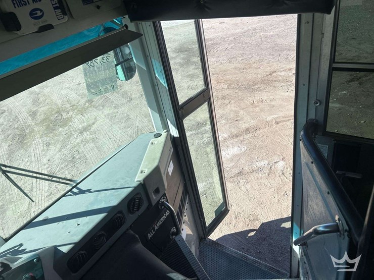 2007-bluebird-all-american-image-16