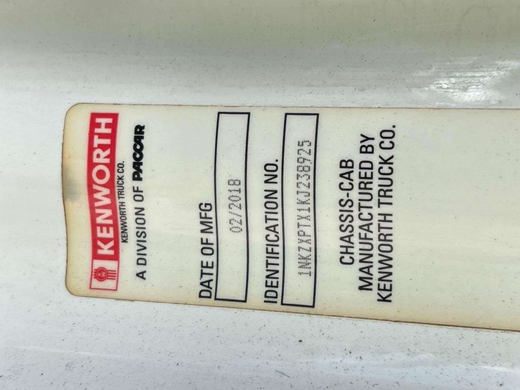 2019-kenworth-t880-image-6