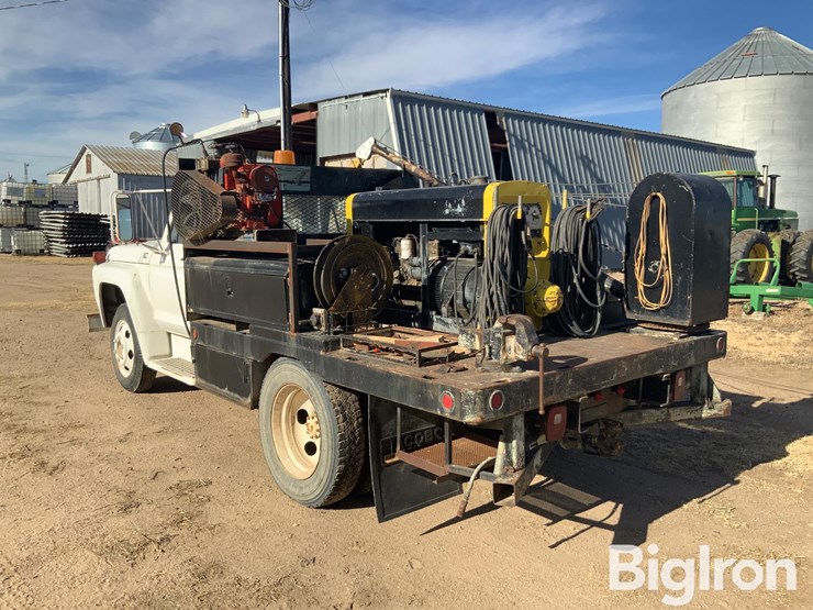 1975-ford-f600-image-7