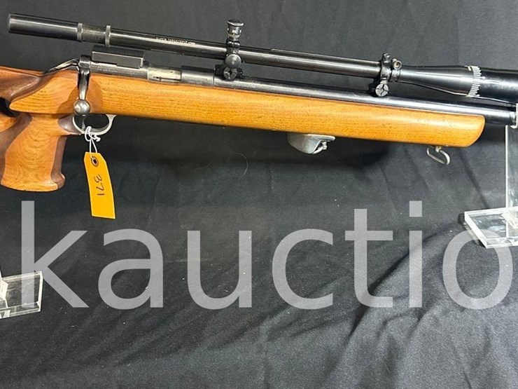 winchester-52b-22-rifle-(sn#-45538b)-image-1