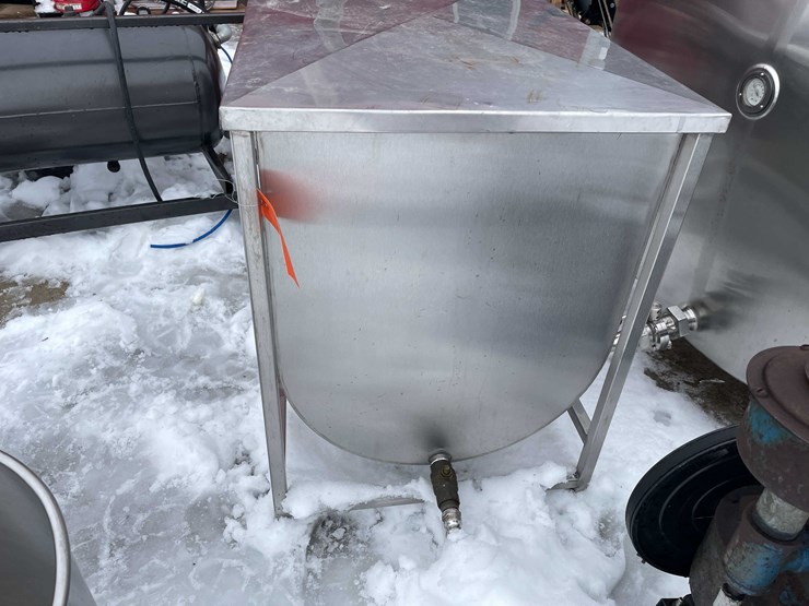 #3524-•-stainless-steel-tank-image-8