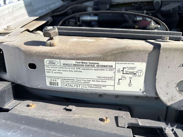 2007-ford-e350-image-9