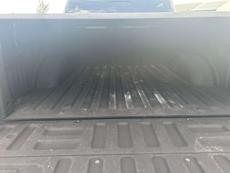 2016-ford-f150-image-33