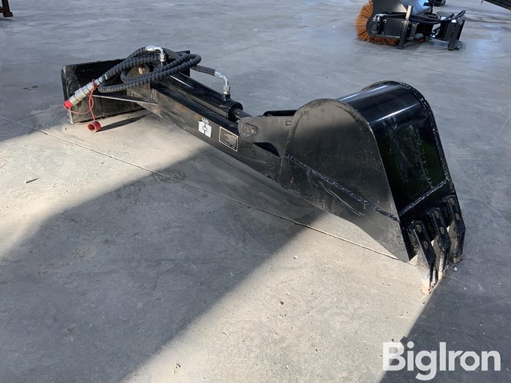 2025-giyi-gy-zwb-mini-skid-steer-loader-straight-digging-arm-image-3