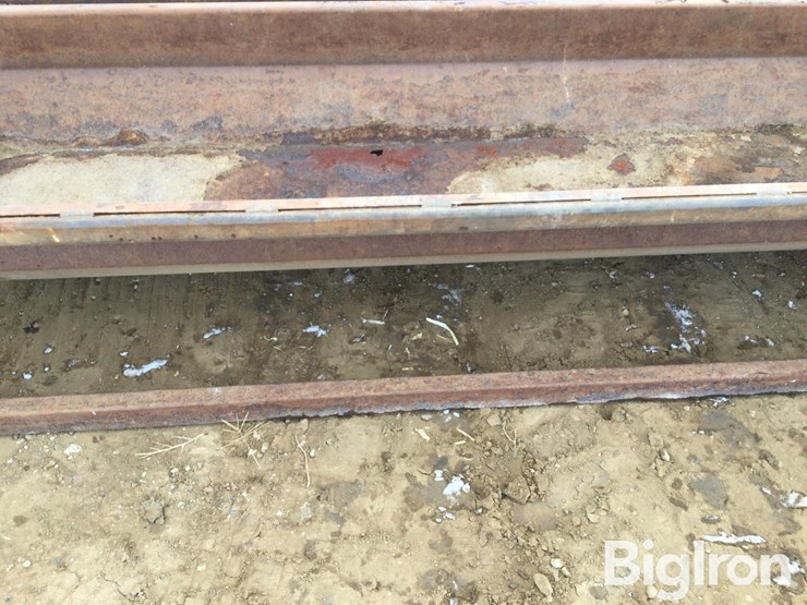 metal-feed-bunks-image-11