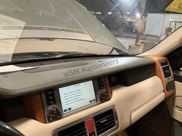 land-rover-range-rover-image-16