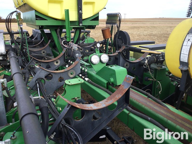 1998-john-deere-1770-image-17