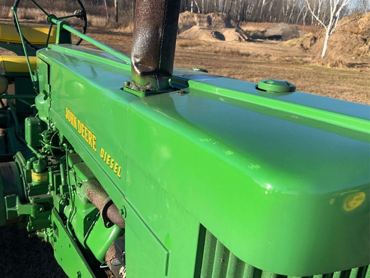 1955-john-deere-70-image-12