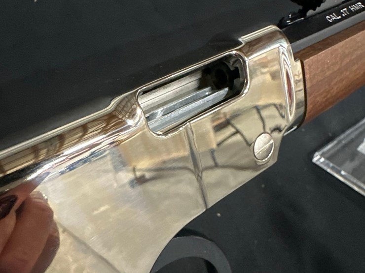 henry-silver-boy-.17hmr-rifle-(sn#-sb008930v)-(box)-image-8