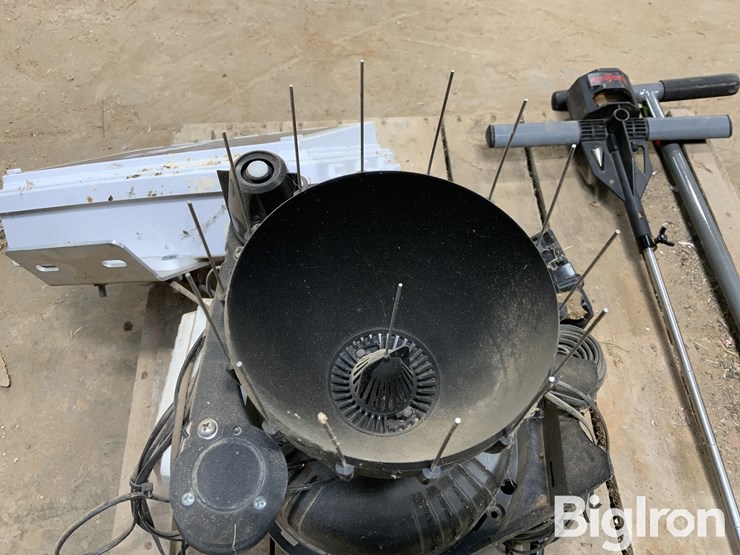 davis-vantage-pro-2-weather-station-&-soil-tools-image-15