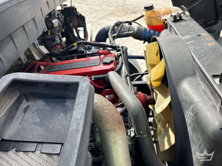 2019-international-durastar-4300-image-10