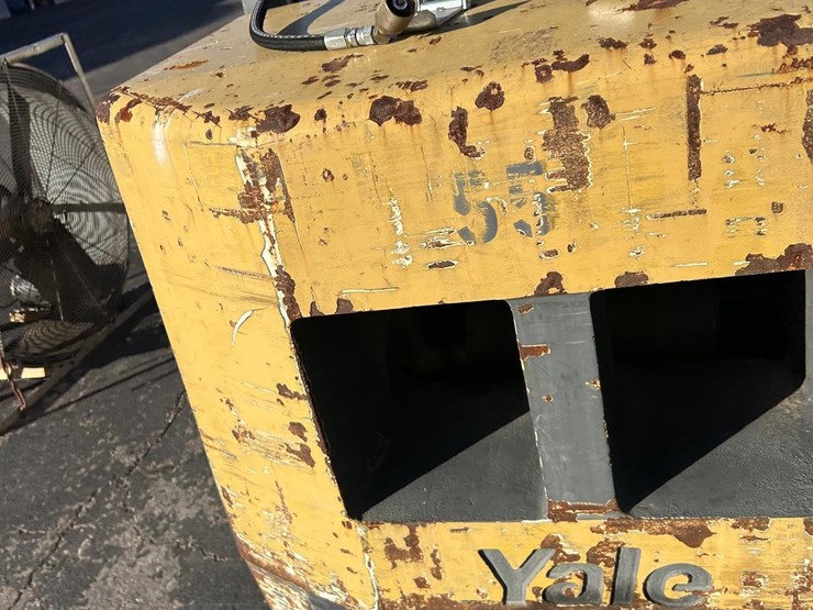 1999-yale-gc100mgn-image-27