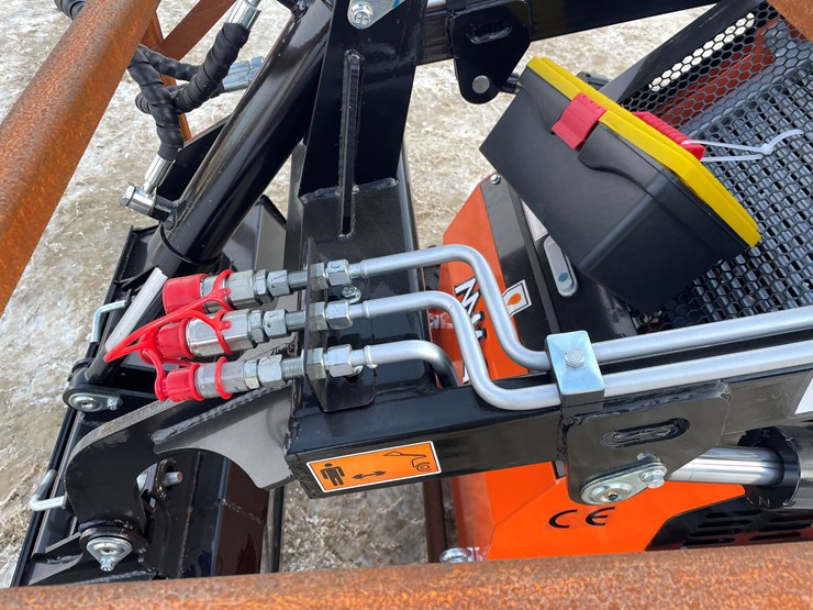 #301-•-mms-mini-skid-steer-ride-on-loader-image-26