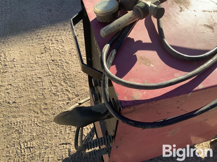 snap-on-ya212-230-amp-mig-welder-image-14