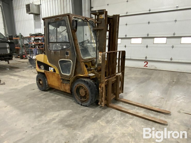 2020-caterpillar-gp30n-image-3